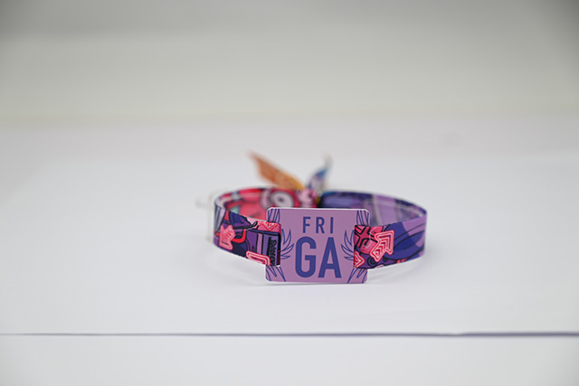 能定位的校园卡你见过吗？