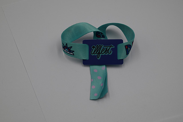 若何做到防复造门禁卡不会被克？